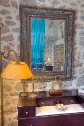 PortaDelMare deluxe suites - image 3