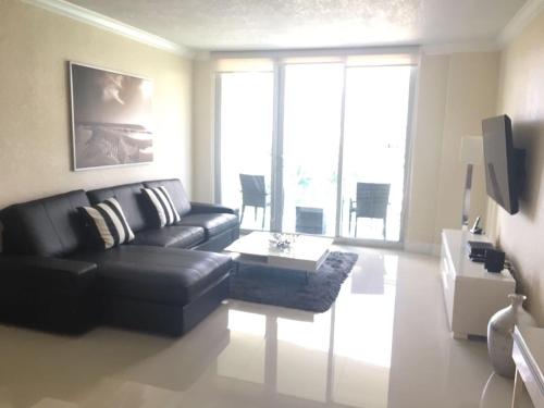 Ocean Reserve Piso 4 STR264