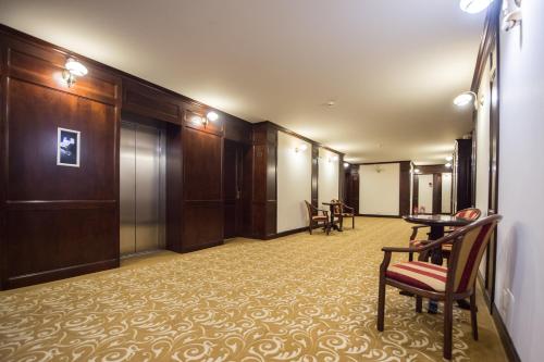 Hotel Silva Busteni - image 12