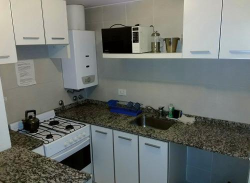 Apartamento El Circulo near Estacion Pellegrini Resto Bar