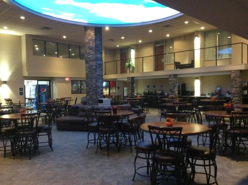 Boarders Inn & Suites by Cobblestone Hotels - Grand Island - image 6