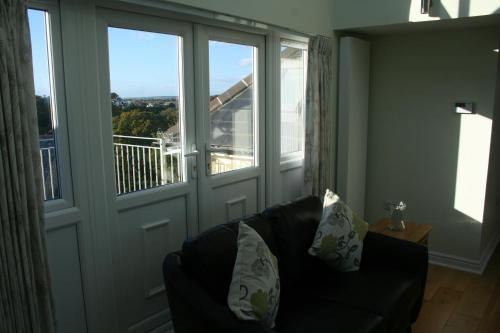 Highlands Apartment 4 - image 7