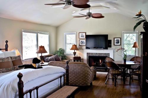 Mill House Inn