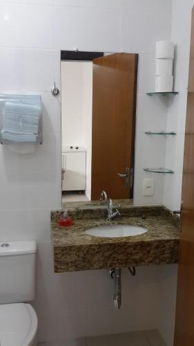 One-Bedroom Apartment image 6