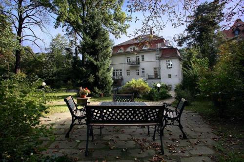 Aparthotel Villa Freisleben - image 4