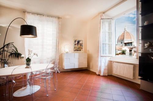 Residenza Covoni - Spacious Historic Apartment in the Center of Florence, Firenze