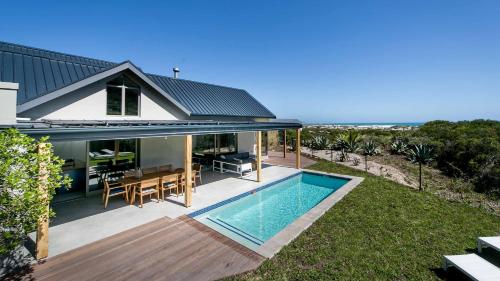 Willow Beach House - with backup power