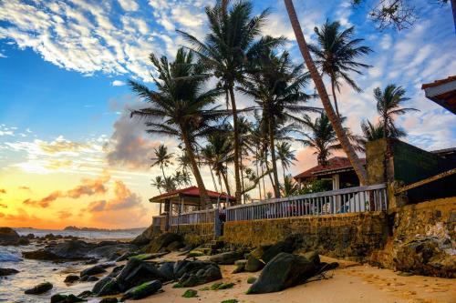 Shanthi Beach Resort
