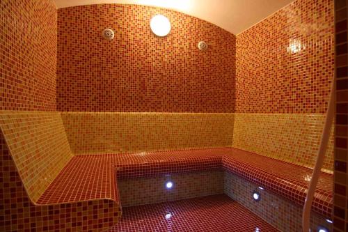 Hotel S-centrum Děčín - image 5
