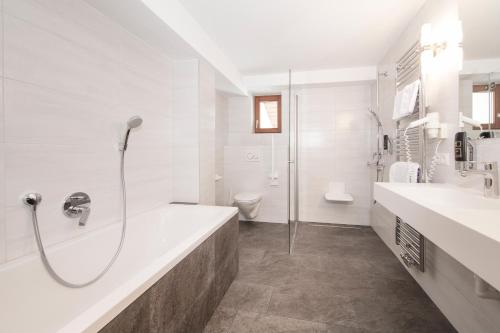 Hotel Garni Birkenhof - image 9