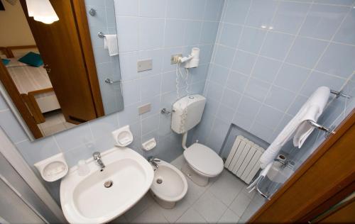 Hotel Arcoveggio - image 2
