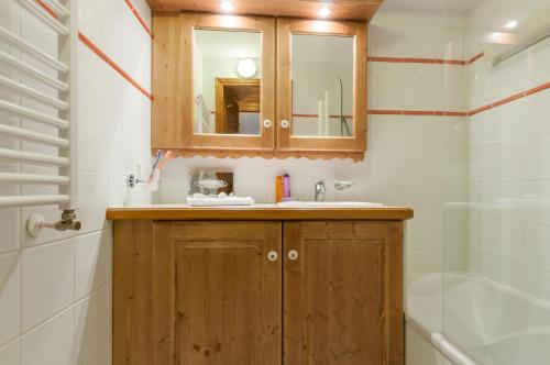 Three-Bedroom Apartment (8 People)
