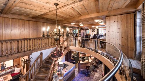 餐廳, 星斗羅曼蒂克酒店 (Romantik Hotel l'Etoile) in 沙爾梅