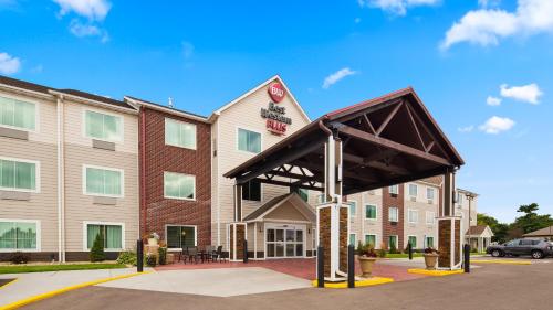 BEST WESTERN Plus Menomonie Inn & Suites BEST WESTERN Plus Menomonie Inn & Suites