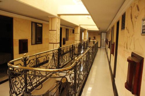 Motel Piramides De Cristal – Bogota, NY