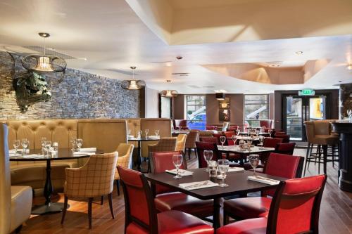Hilton Glasgow Grosvenor Hotel - image 12
