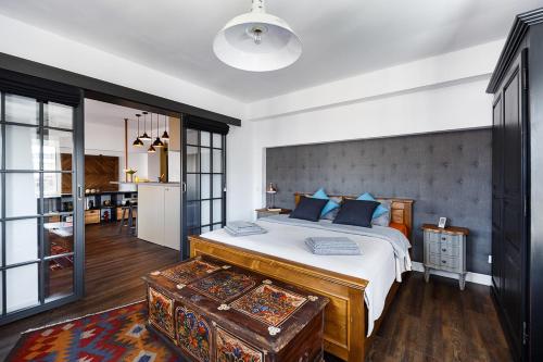 Bohemian Old Town Boutique Apartment 1