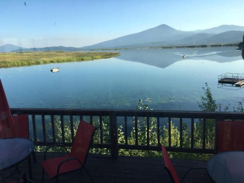 Crater Lake Gateway-Rocky Point Resort - 레스토랑
