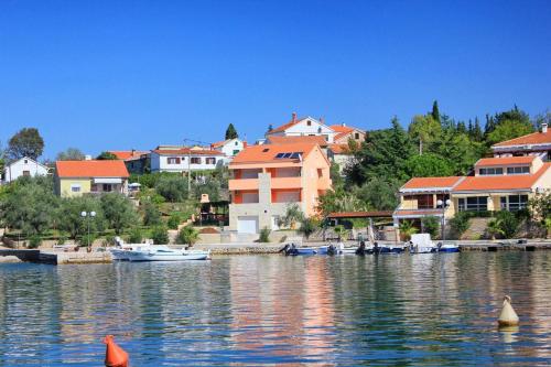 Apartments by the sea Lukoran (Ugljan) - 8470 Sestrunj 