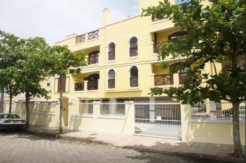 Apartamento em Residencial Riviera in Florianopolis