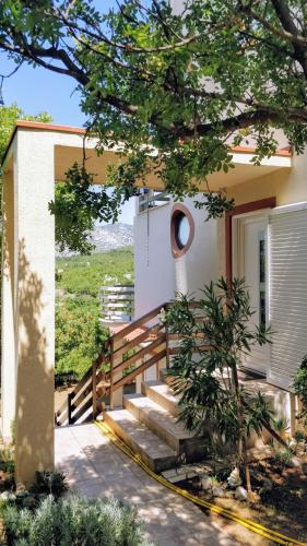 สวน, Apartments Kristina in เคลโนวิกา