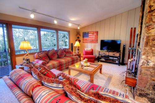1068 Faraway Home