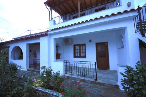  Amalia Studios in Skiathos-Stadt
