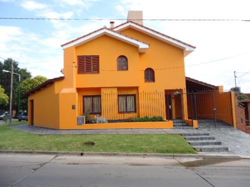 출입구, Casa en B° Tres Cerritos, Salta Capital. Alquiler Temporal in 트레스 세리토스