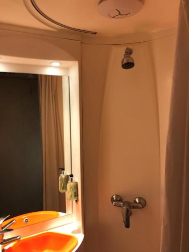 easyHotel South Kensington - image 3