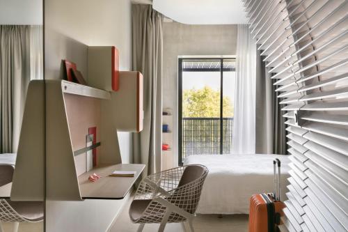 2 double beds
