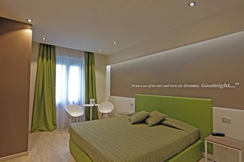 Hotel Ideal - image 12