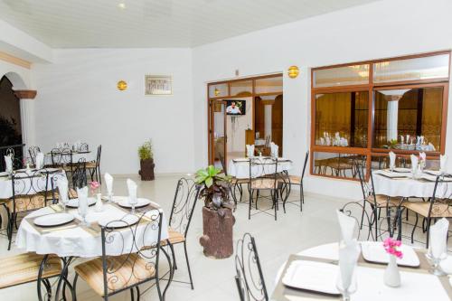 Restaurace, Mountain's View Hotel in Bujumbura