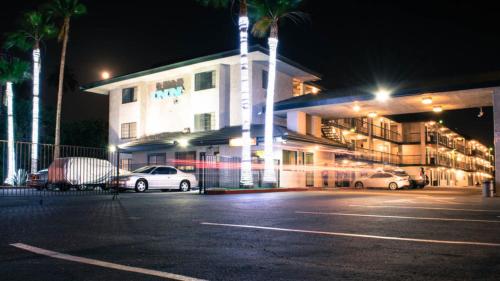 Morada Inn - Newport Beach