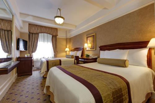 Wellington Hotel Photo 4