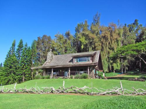 Kohala Lodge- Vacation Rental House