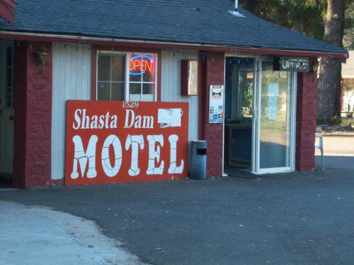 Shasta Dam Motel