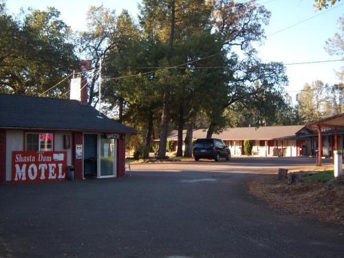 Shasta Dam Motel