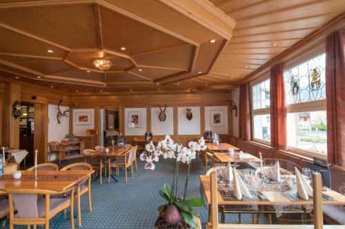 Restaurante, Hotel Bahnhof in Giswil