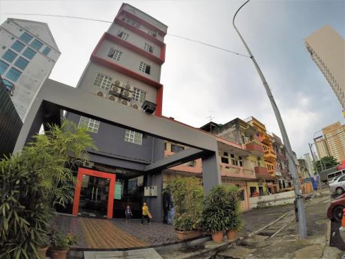 Adamson Park Hotel