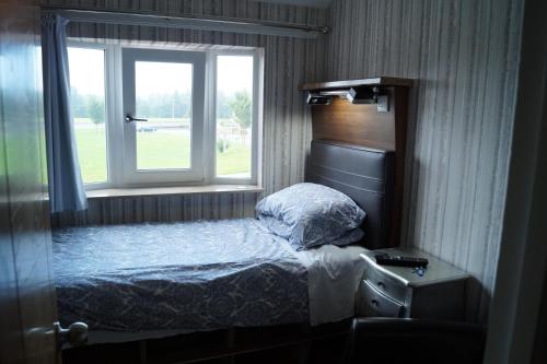 1 twin bed