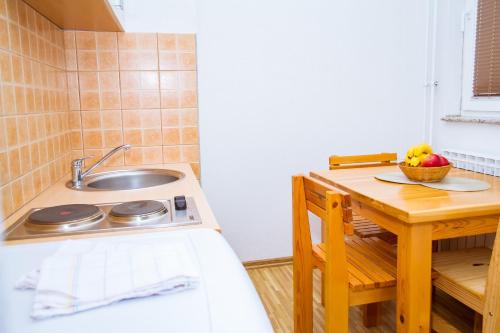 cuisine, Apartments Jakovljevic Pale in Pale
