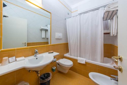 Reginna Palace Hotel - image 13