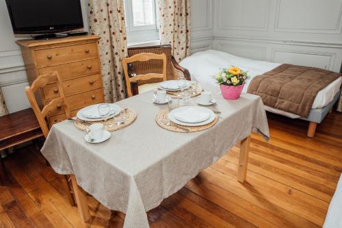 Appart Hotel Charles Sander - image 3