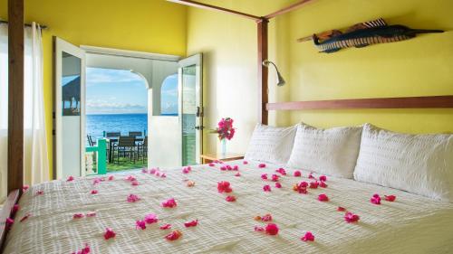 Luna Sea Inn