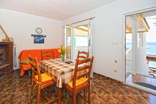 Apartments by the sea Cove Zarace - Dubovica, Hvar - 8778