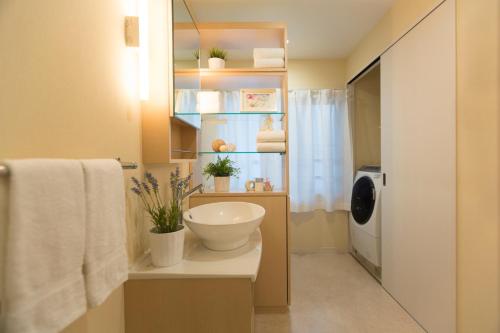 Apartment image 2