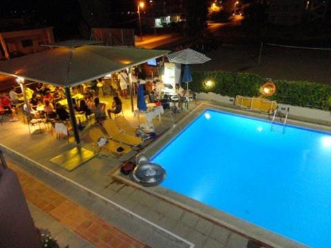 Alexandros M - image 11