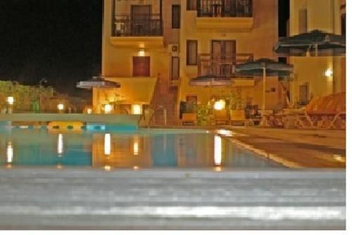 Alexandros M - image 8