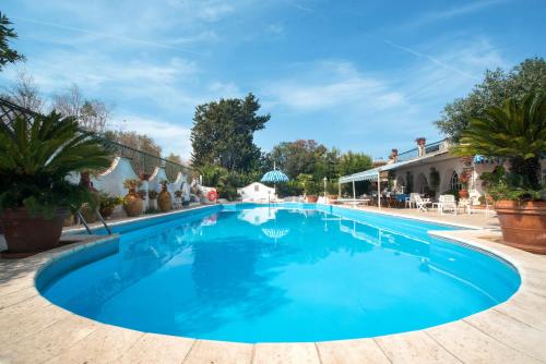  Appartamento con Piscina in Villa (Galatina) in Galatina