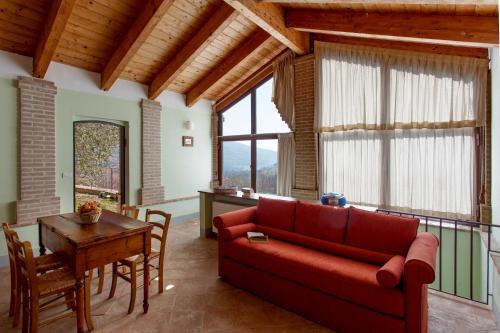 One-Bedroom Apartment image 10
